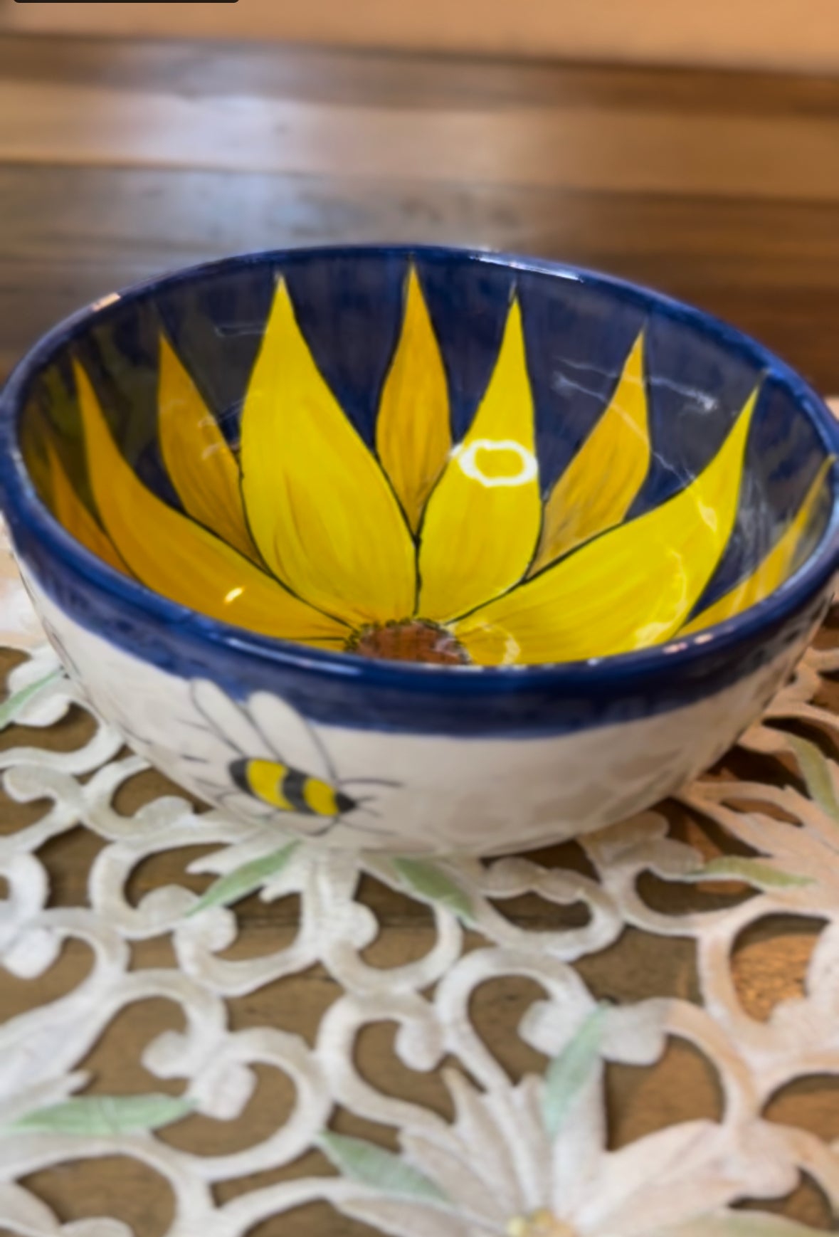 Sunflower Bee Medium Bowl